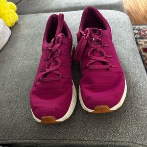 Nobull gum rip stop runners